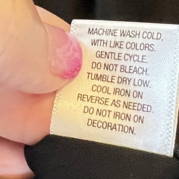 Disney Coco Junior Teen XL Moto Jacket Black Velvet Velour Rose Embroidered - Picture 13 of 13